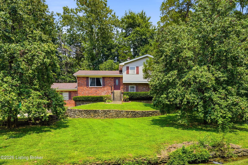 5206 Cool Brook Rd, Louisville, KY 40291