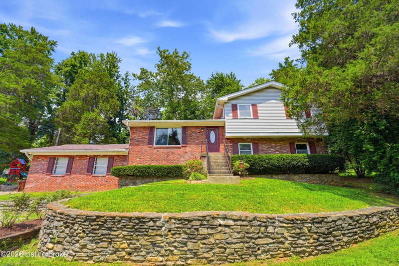 5206 Cool Brook Rd, Louisville, KY 40291