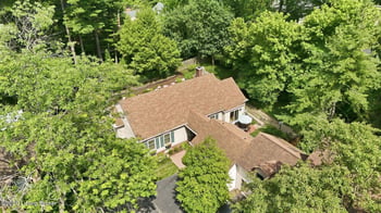 5208 Indian Woods Ct, Louisville, KY 40207