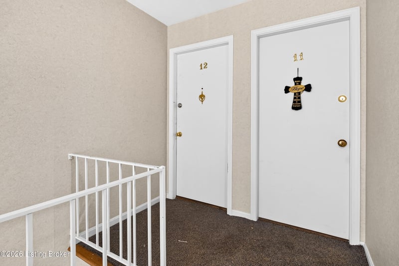521 Zorn Ave #APT C12, Louisville, KY 40206