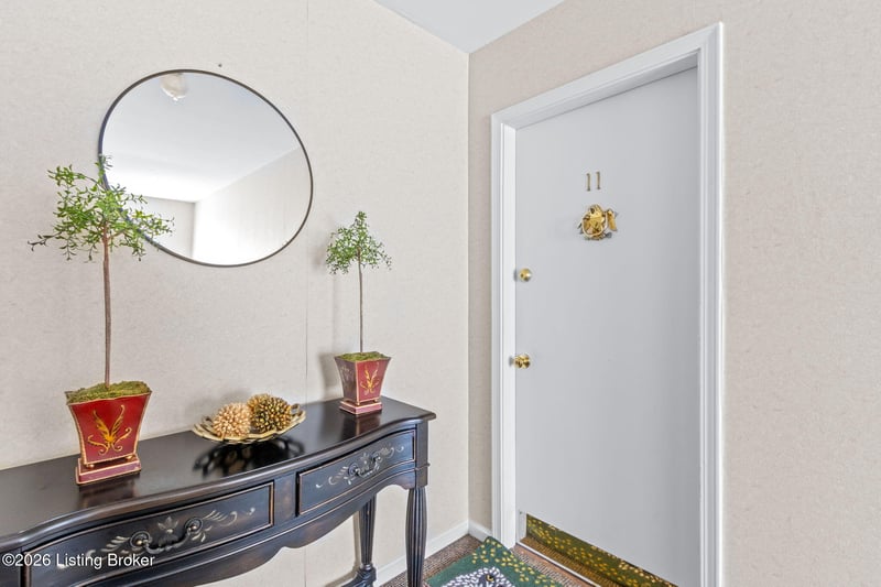 521 Zorn Ave #APT G11, Louisville, KY 40206