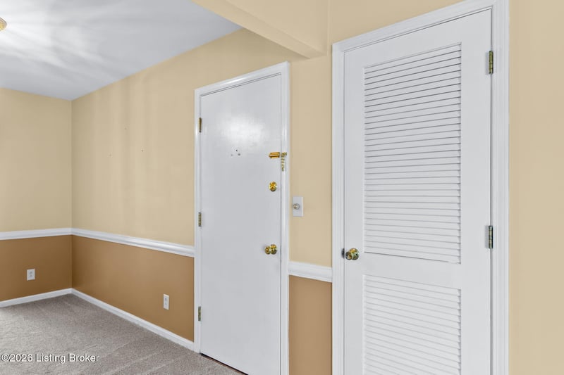 521 Zorn Ave #APT G11, Louisville, KY 40206
