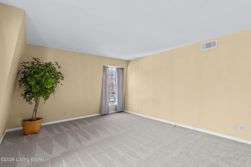 521 Zorn Ave #APT G11, Louisville, KY 40206