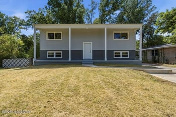 5212 E Indian Trl, Louisville, KY 40218