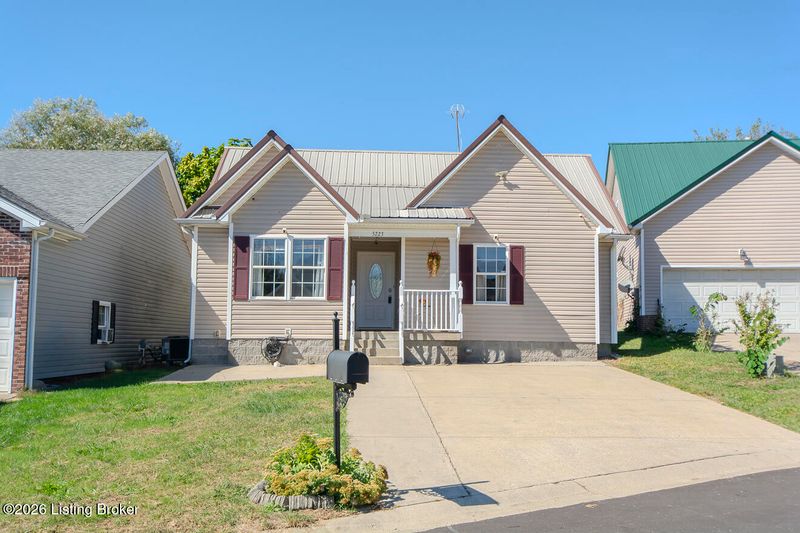 5223 Cyprus Ct, Shelbyville, KY 40065