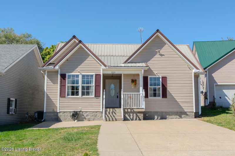 5223 Cyprus Ct, Shelbyville, KY 40065