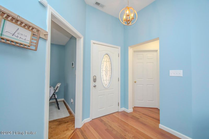 5223 Cyprus Ct, Shelbyville, KY 40065