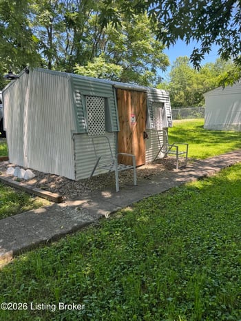 523 N 34th St, Louisville, KY 40212
