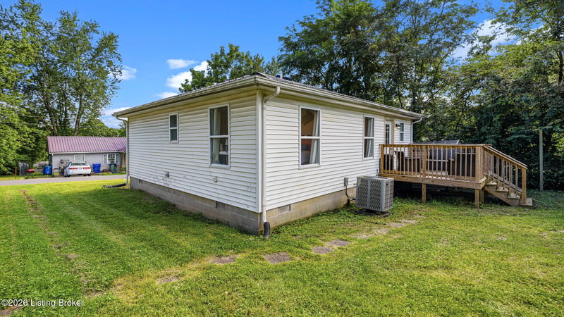 525 Leavette Ave, Leitchfield, KY 42754