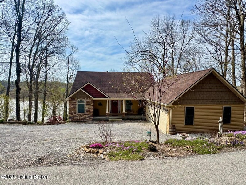 525 N Riverbend Rd, Leitchfield, KY 42754