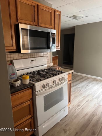 529 N 31st St, Louisville, KY 40212