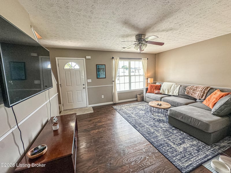 53 Apollo Rd, Cecilia, KY 42724