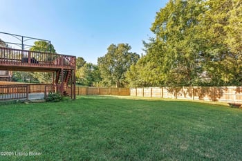 5300 Great Hunter Ct, Louisville, KY 40229