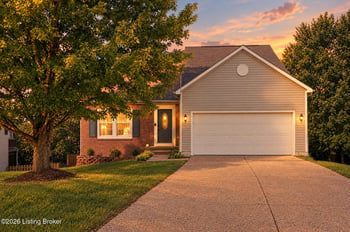 5300 Great Hunter Ct, Louisville, KY 40229