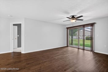 5301 Pacer Ln #APT 102, Louisville, KY 40241