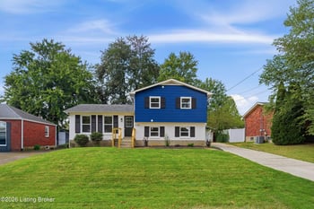 5302 Oakcreek Ln, Louisville, KY 40291