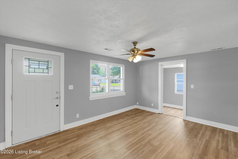 5312 Devers Ave, Louisville, KY 40214