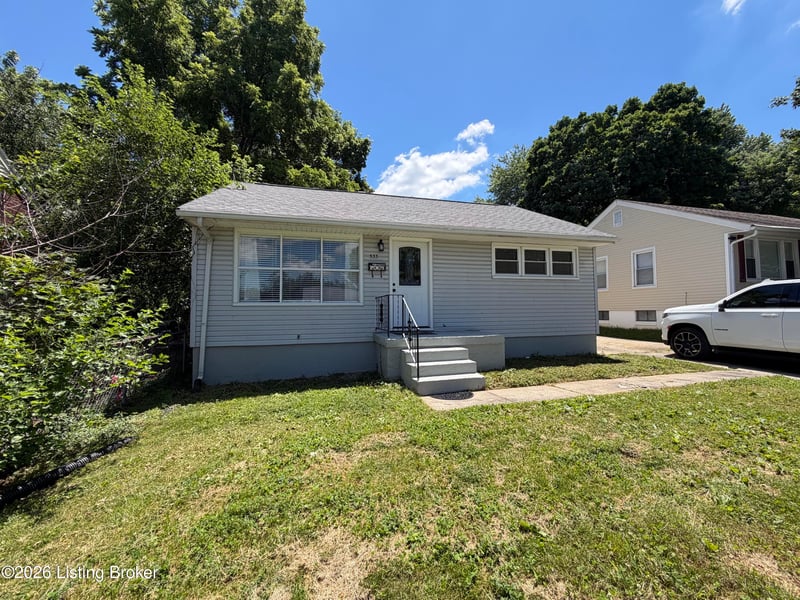 533 Village Dr, Elizabethtown, KY 42701
