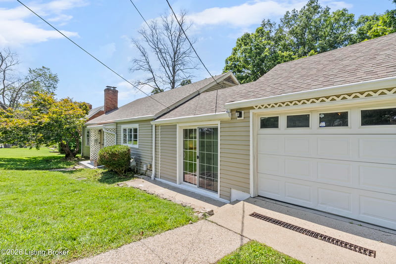 5334 Westhall Ave, Louisville, KY 40214