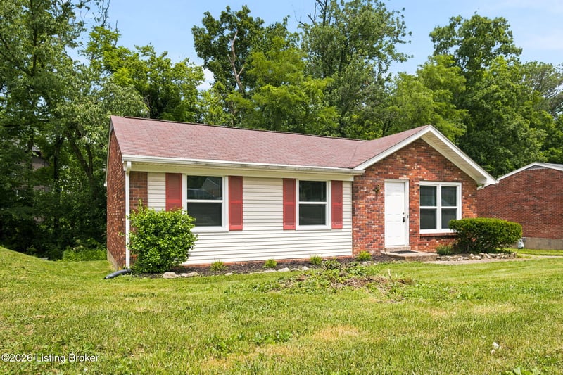 5406 Windy Willow Dr, Louisville, KY 40241