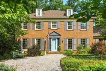 5407 Apache Rd, Louisville, KY 40207