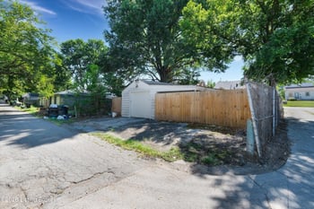 541 Brentwood Ave, Louisville, KY 40215