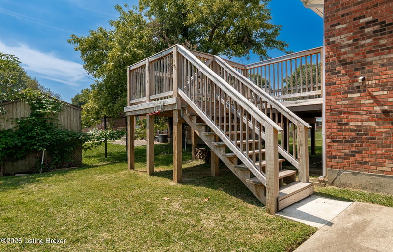 5410 Camino Way, Louisville, KY 40216