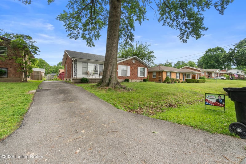 5412 Dannyboy Ln, Louisville, KY 40214
