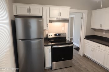 544 W Whitney Ave, Louisville, KY 40215