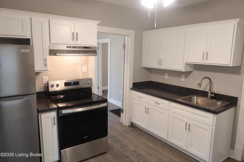 544 W Whitney Ave, Louisville, KY 40215