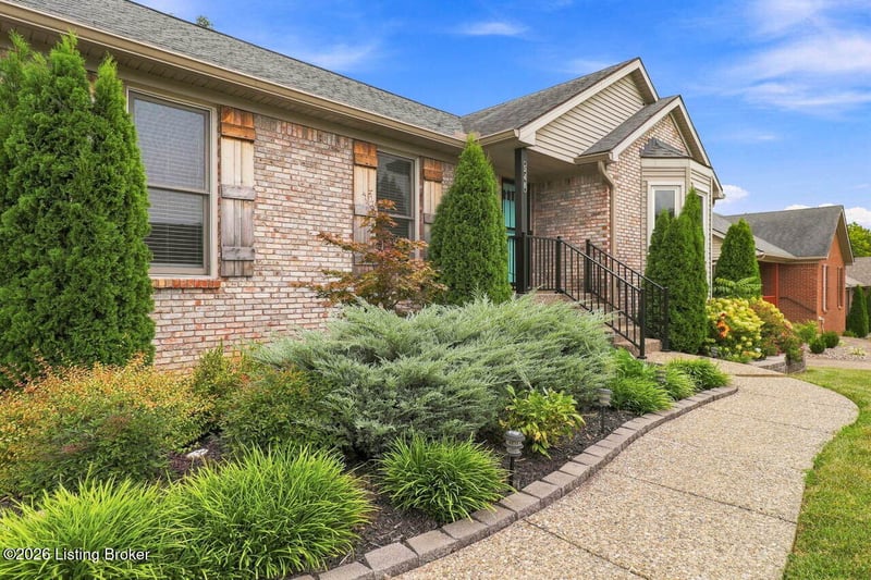 546 Hawthorne Ave, Shelbyville, KY 40065