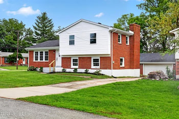 5501 Fran Ct, Louisville, KY 40291