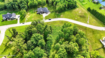 5504 Farmhouse Dr, Crestwood, KY 40014