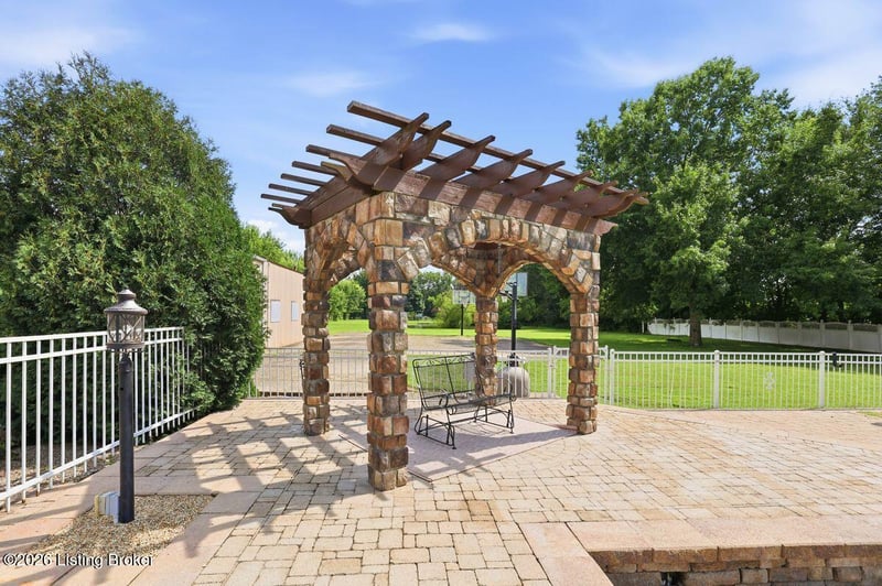 5504 Mount Washington Rd, Louisville, KY 40229