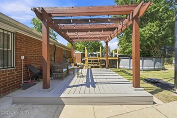 5505 Robinwood Rd, Louisville, KY 40218
