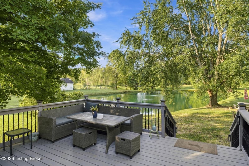5514 Billtown Rd, Louisville, KY 40299