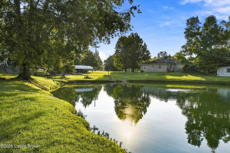 5514 Billtown Rd, Louisville, KY 40299
