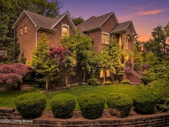 560 N Hubbards Ln, Louisville, KY 40207