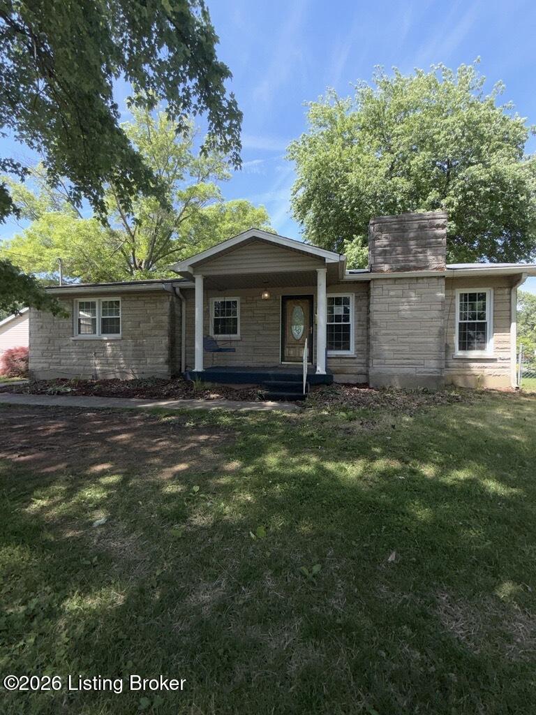 5605 Mockernut Ln, Louisville, KY 40258