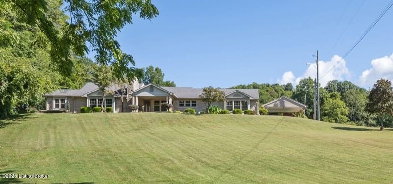 5607 Blevins Gap Rd, Louisville, KY 40272