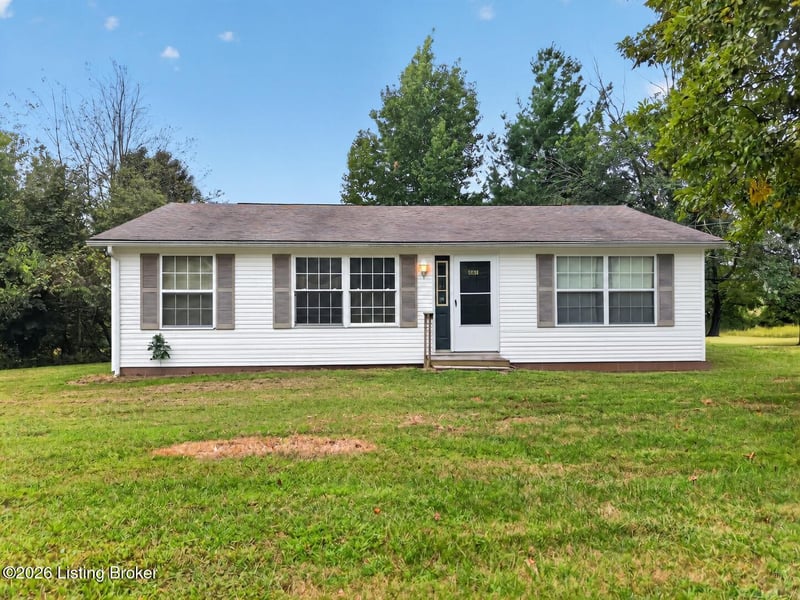 561 Yates Chapel Rd, Cecilia, KY 42724