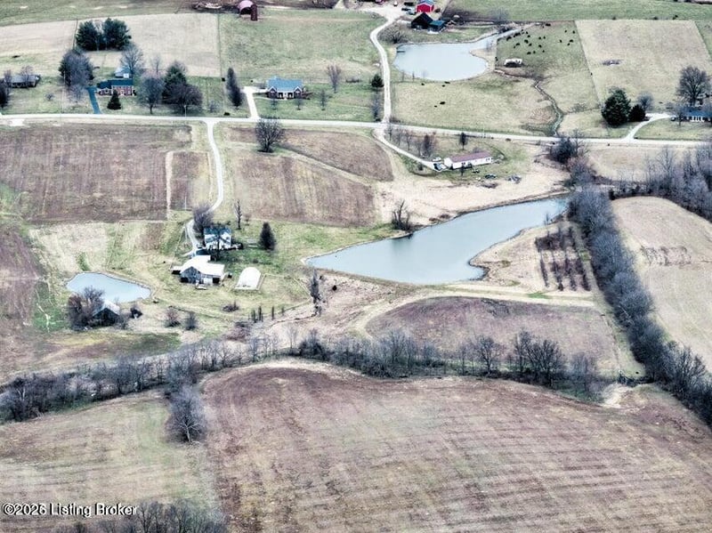 5610 Vigo Rd, Bagdad, KY 40003