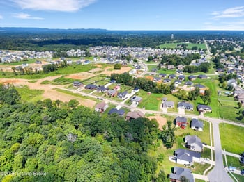 564 Bluff's Edge Dr, Mt Washington, KY 40047