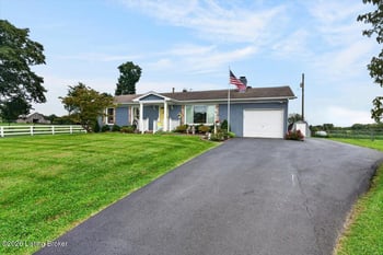5648 Fisherville Rd, Simpsonville, KY 40067