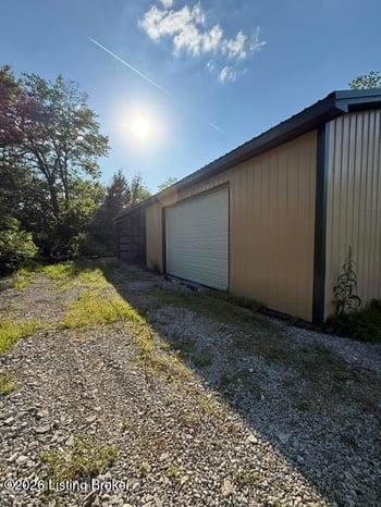 569 Scobie Ln, Sulphur, KY 40070