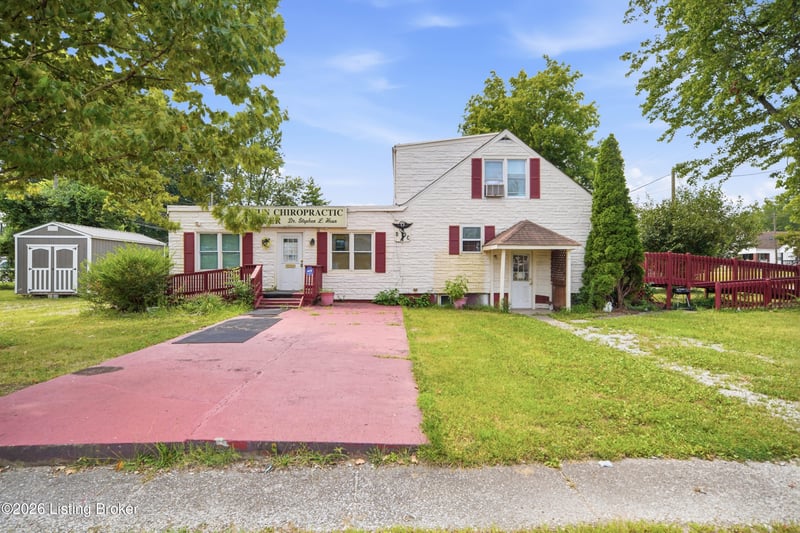 5701 S 3rd St, Louisville, KY 40214