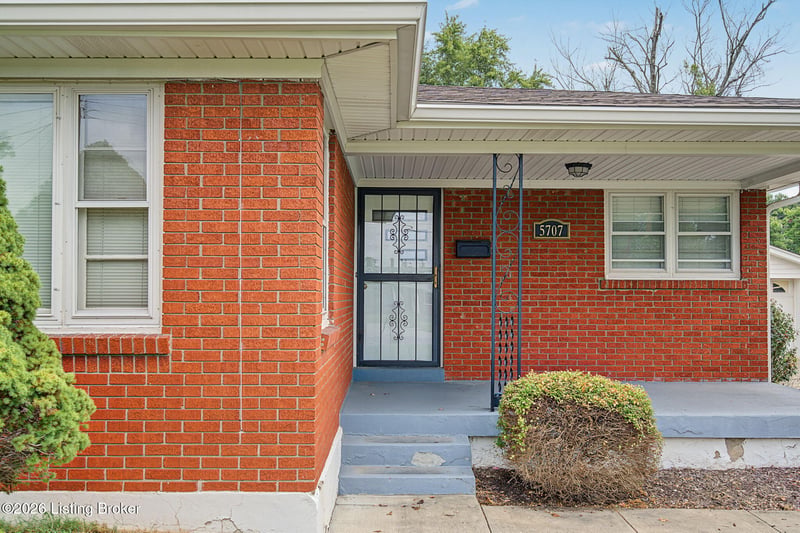 5707 Undine Dr, Louisville, KY 40216