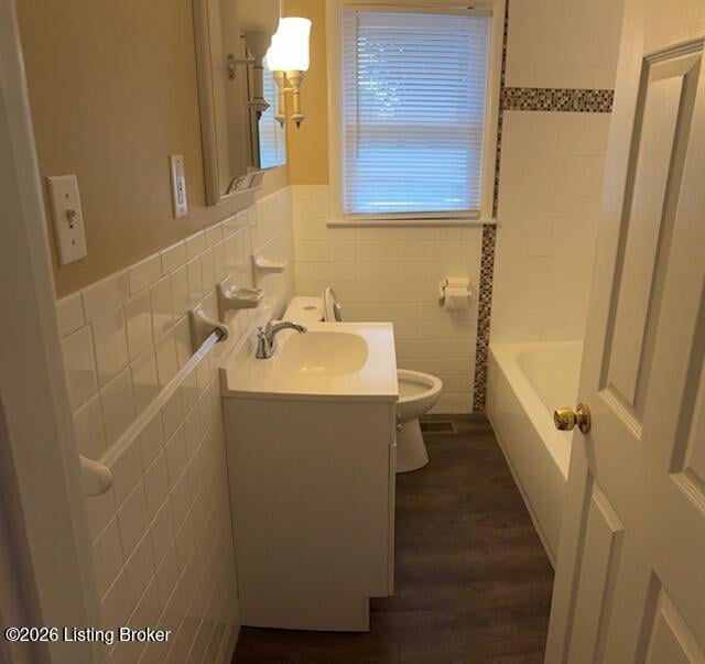 5710 Locust Way, Louisville, KY 40229