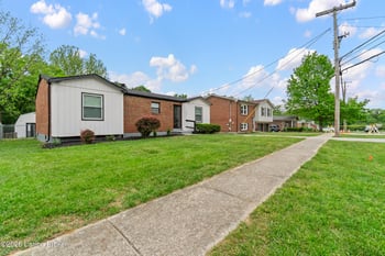 5710 Midnight Ln, Louisville, KY 40229