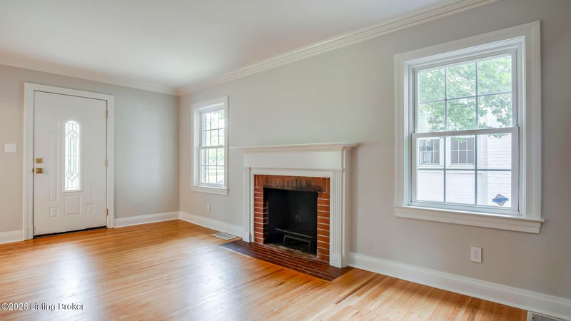 5712 Southern Pkwy, Louisville, KY 40214